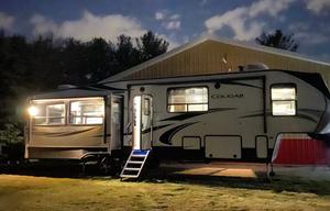 2020 Keystone RV Cougar 368MBI 5th Wheel Sleeps 10