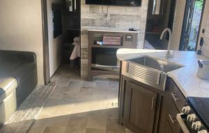 2022 Coleman The Destiny Series Sedona