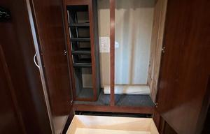 2017 Fleetwood Storm 36F - Will work w/your budget