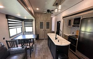 2021 Artic Wolf 3770 Suite-Condo on Wheels