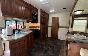 Campers 4 Glampers Coachmen 5th wheel