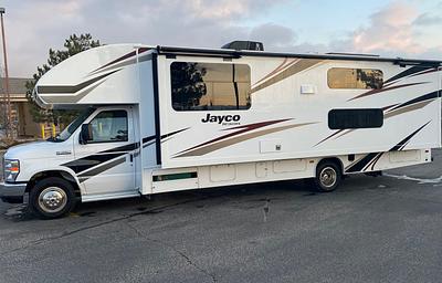‘Luann’ - fully stocked family fun camper