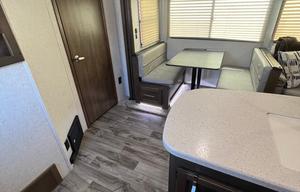 The Crow’s Nest, Family Friendly, Trailer Rental