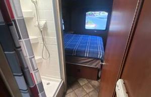 Make great memories in our Roomy Thor Chateau 31L!