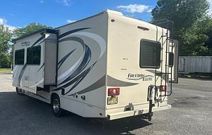 2019 Thor Motor Coach freedom elite