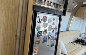 2017 Airstream RV Flying Cloud 23FB HAL 611