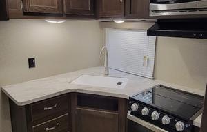 MoJo's 2019 Summerland Sleeps 10