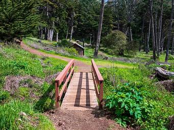 Footbridge entryway into the Kirby Cove Campground.