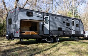 2016 Catalina Couchmen Rv aka Hooked on Fun