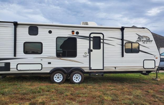 2016 Jayco Jay Flight, Sleeps 8 - 10, Bumper Pull