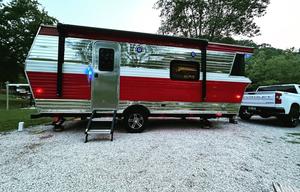 NEW RETRO VINTAGE RV  - DELIVERY ONLY
