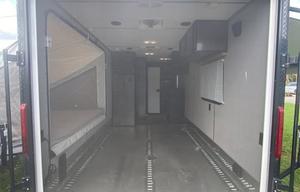 2015 Quicksilver VRV 8.5 x 24 RV rental photo 13