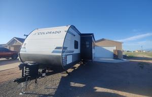 2025 Colorado 29BHC RV rental photo 7