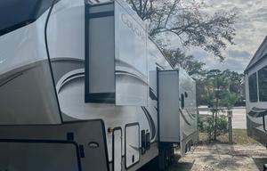2022 Keystone RV Cougar Half-Ton 30RLS