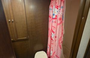 2016 Shasta RVs Flyte 185FQ RV rental photo 10