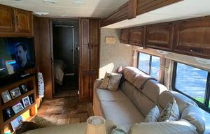 2013 Coachman Mirada 38 ft