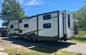 2021 Winnebago Industries Towables Voyage 3639BHL
