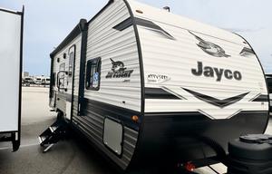 2024 Jay Flight SLX 264BH RV rental photo 17