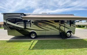 2019 Newmar Bay Star 3124