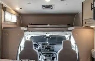 2021 Coachmen 30' of Roadtrip Comfort!
