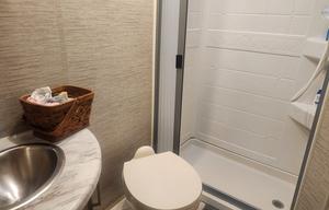 2022 Coleman Thor RV rental photo 17