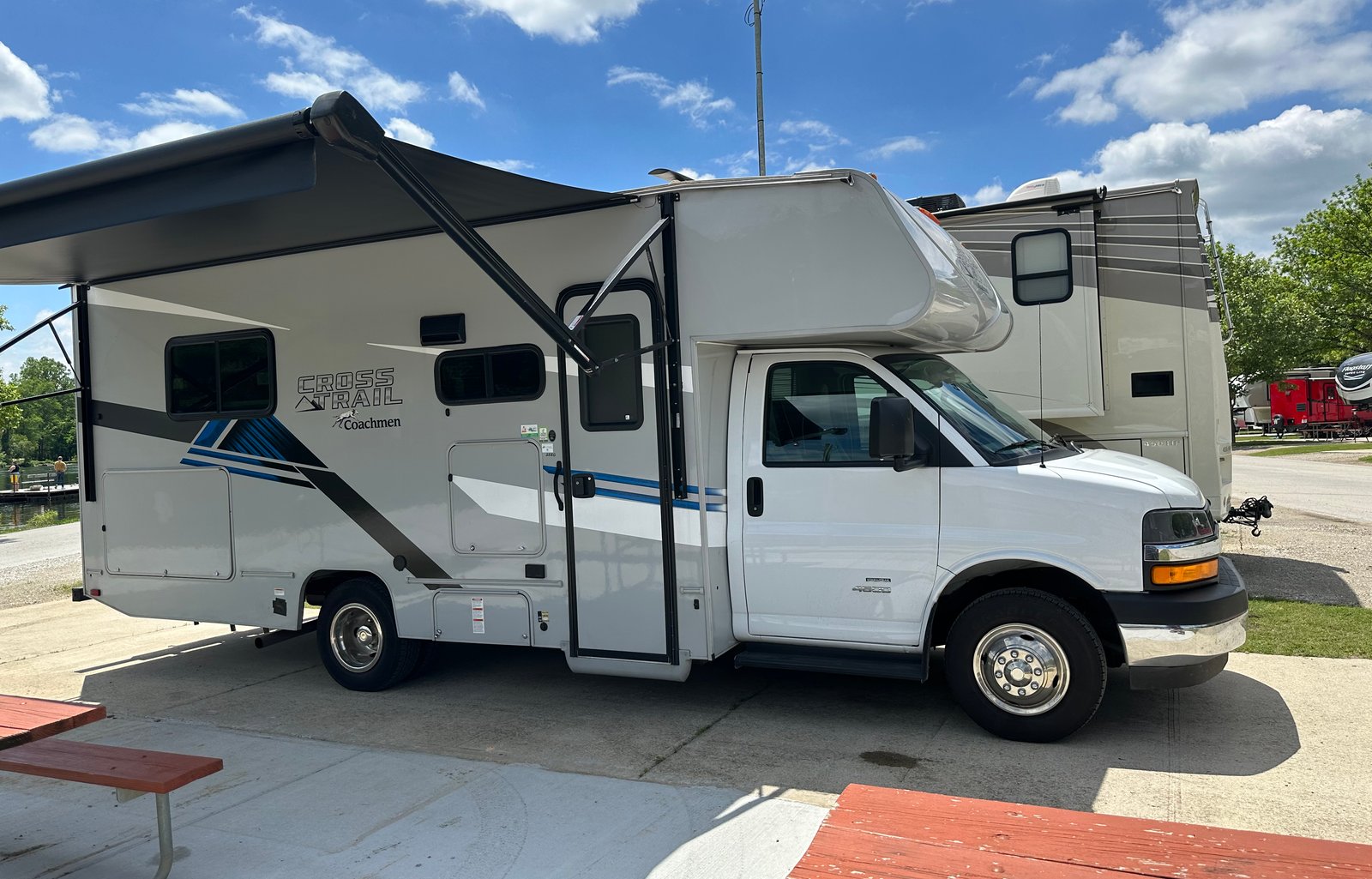 Dakota | Memory Making, Easy to Handle Motorhome