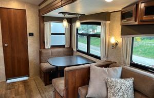 2018 Jayco Eagle - Great for the Family vacation!