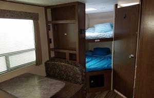 2017 Shasta RVs Oasis 25RS - 1/2 ton towable