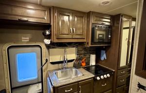 NYK Adventure Bus