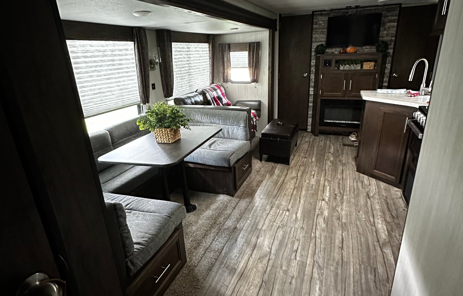 2019 Forest River RV Cherokee Cascade 29BH