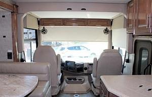 2020 Thor Motor Coach Miramar 37.1