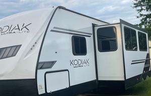 2022 Kodiak Ultra-Lite 289BHSL RV rental photo 12