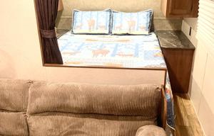 Get Out of Town!  2016 Jayco Jay Flight SLX 264BHW