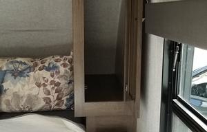 2021 East to West Silverlake King Bed & Bunks