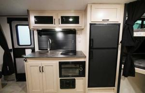 2022 Coachmen- Lightweight, Quick Set Up & Stocked