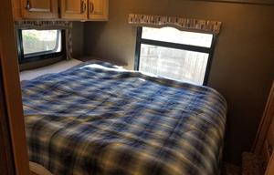 2017 Thor Motor Coach Chateau 31E Bunkhouse