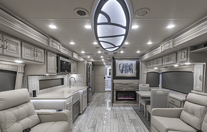 2023 Fleetwood RV Discovery 38W