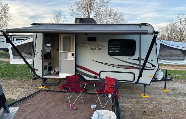 2014 Jayco Jay Feather Ultra Lite SLX 16XRB SLX