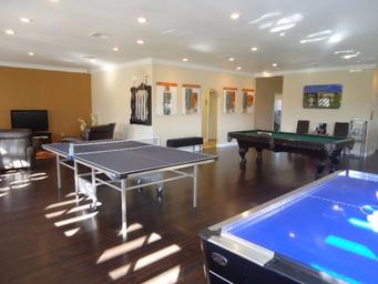 Solstice Motorcoach Resort