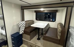 Firefly | Fully Stocked Family Camper | Sleeps 5
