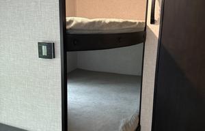 2025 Jayco Jayflight SLX 260BH – Sleeps up to 10!