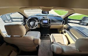 2022 Thor Motor Coach Omni BH35