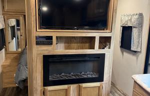 2019 Coachmen Freedom Express Liberty Edition
