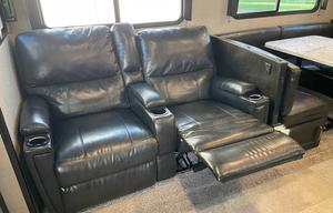 2019 Grand Design Imagine 3000QB Bunkhouse