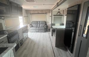 2023 Grand Surveyor 253RLS RV rental photo 5