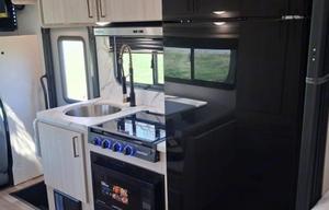 Fully Stocked!! - Economy 2027 East to West Entrada 2000NS E526