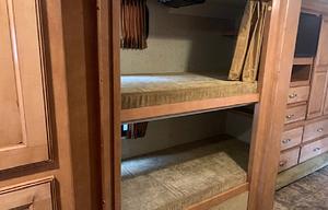 2014 Winnebago - Vista 35B
