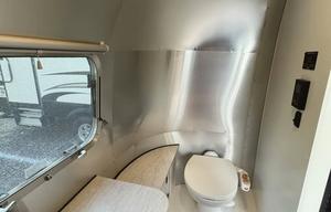 Twyla the Twinky - 2021 Airstream Caravel 22FB