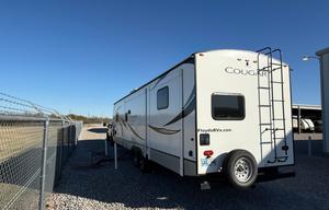 2022 Cougar Half-Ton 34TSB RV rental photo 6
