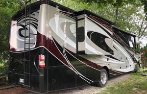 2017 Thor Motor Coach Challenger 37LX ("Molly")")